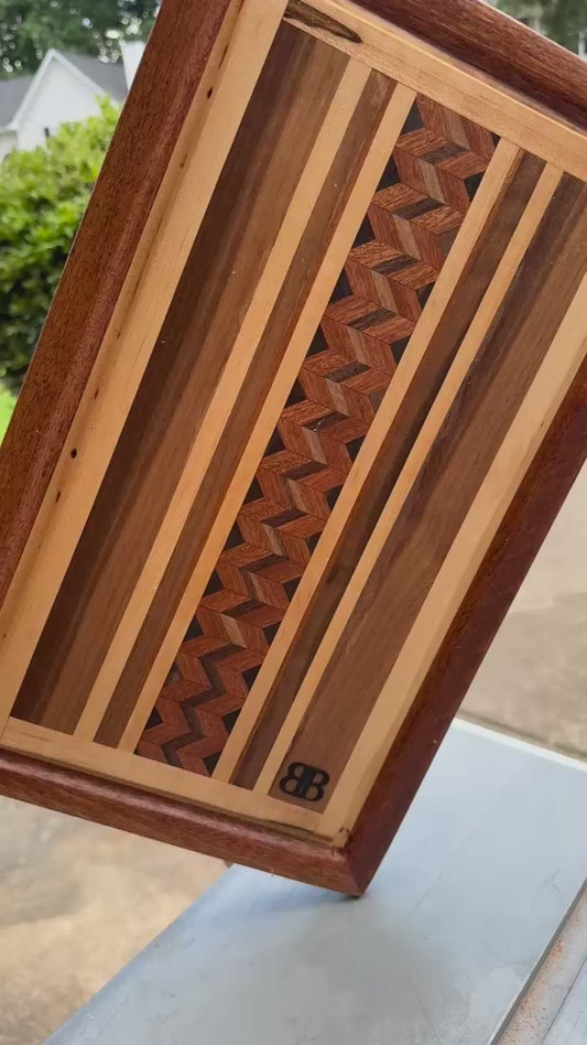 zig zag pattern cutting board